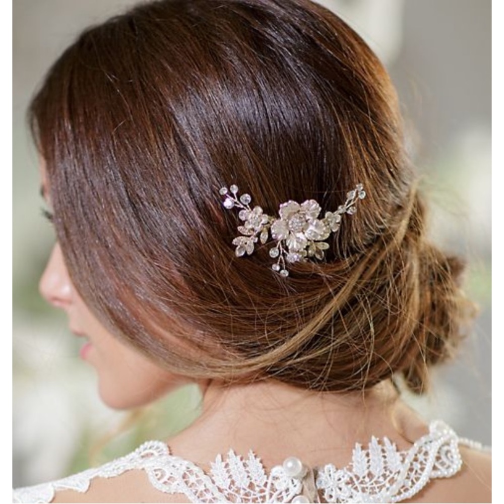 Swarovski crystal gilded petals floral hair clip